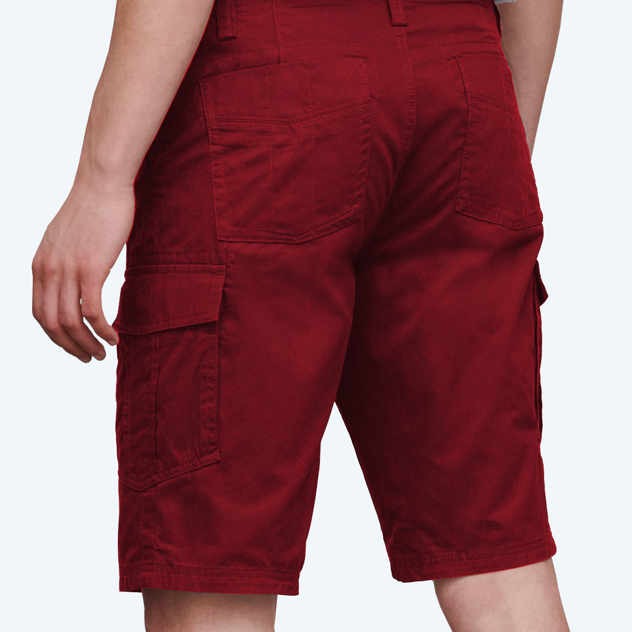 Loose men's shorts