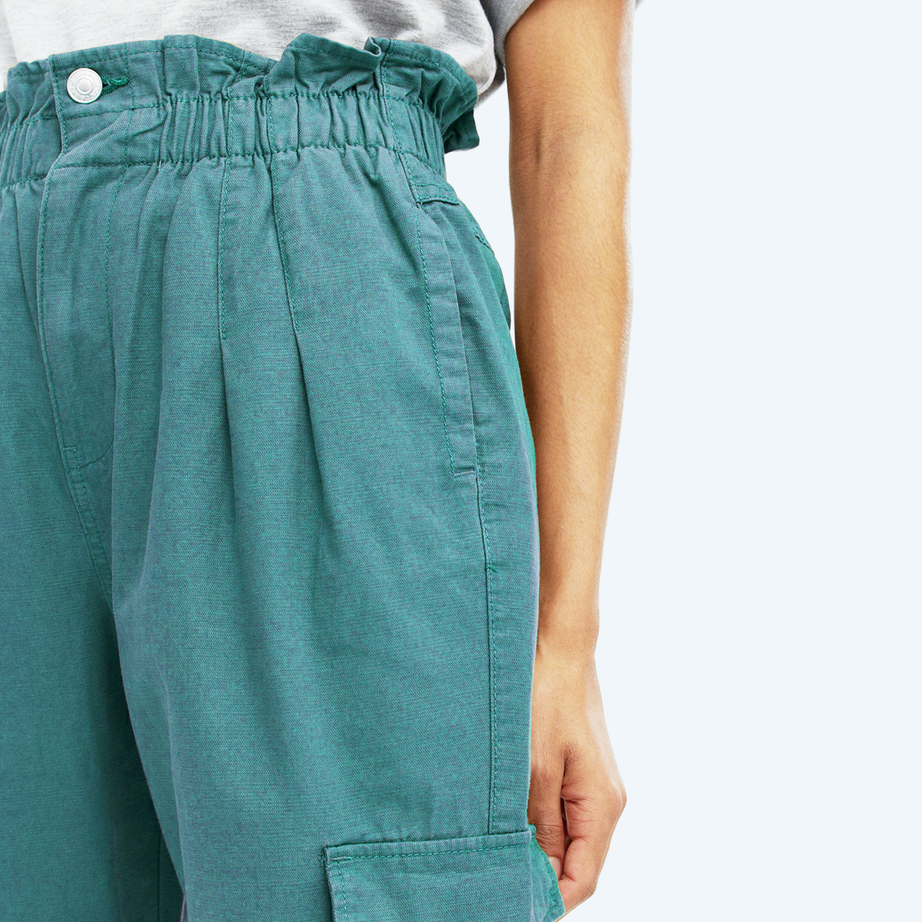 High waist trousers