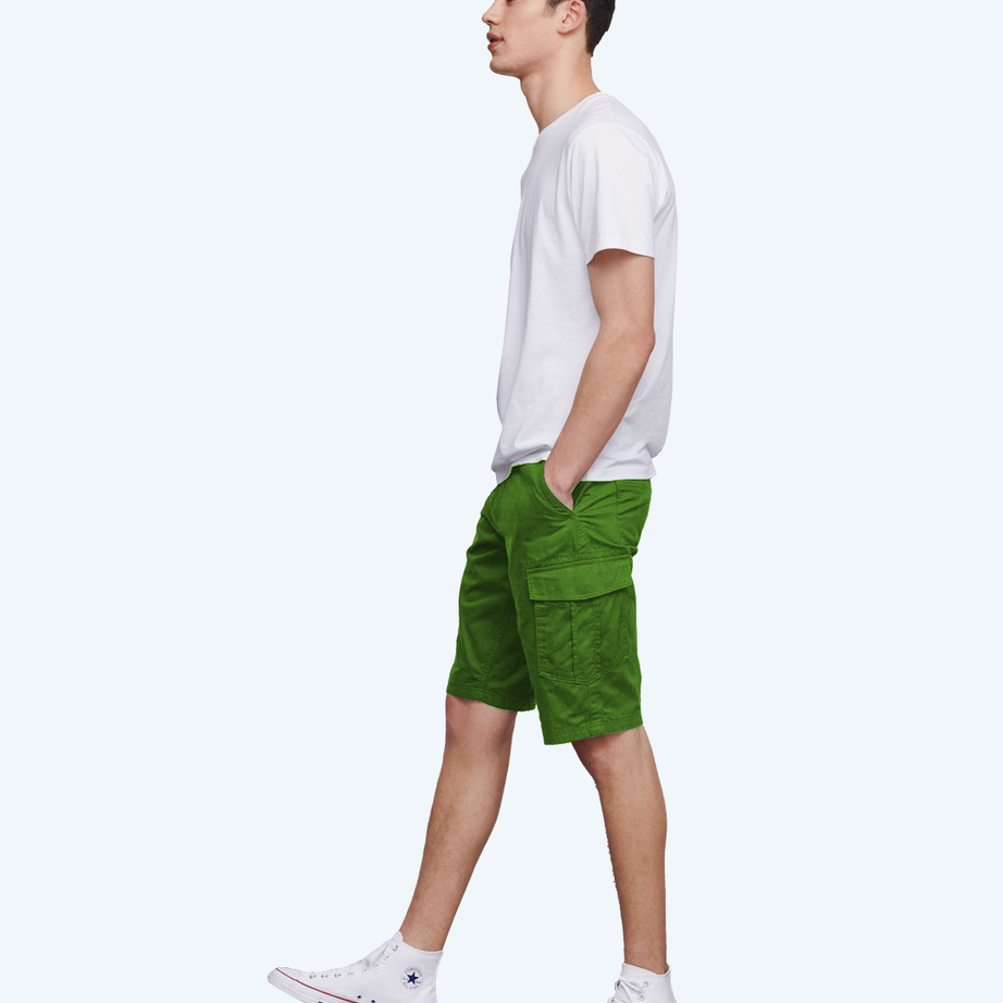Loose men's shorts