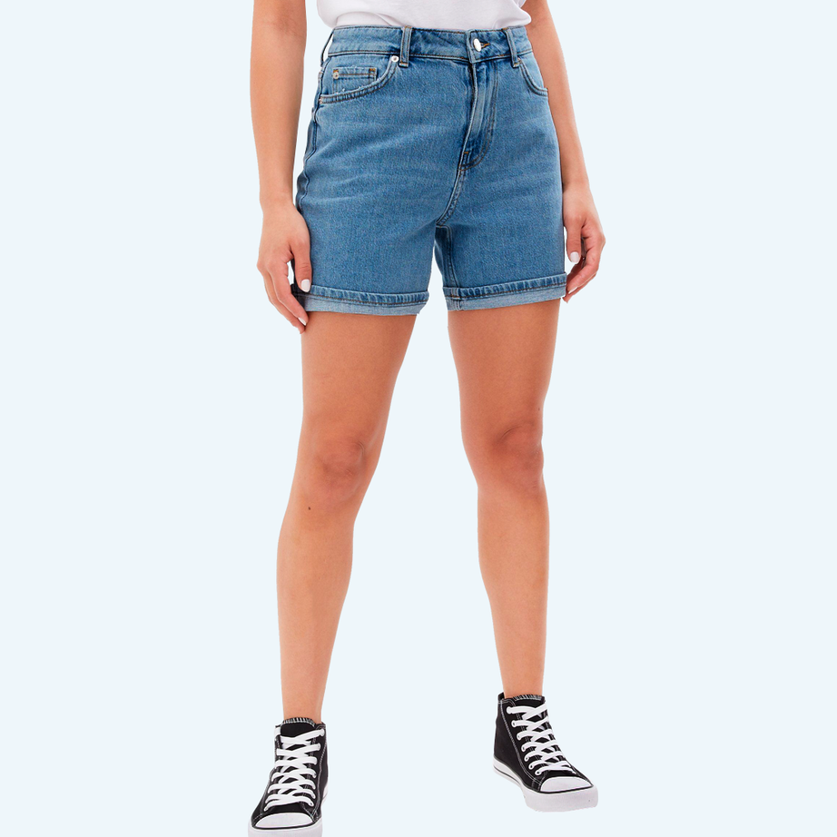 Short denim shorts