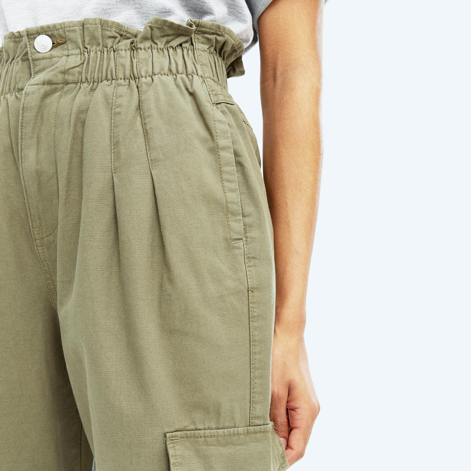 High waist trousers