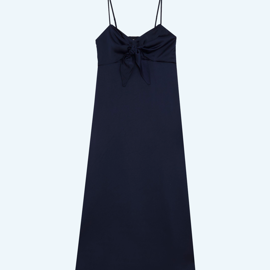 Slim dress linen style